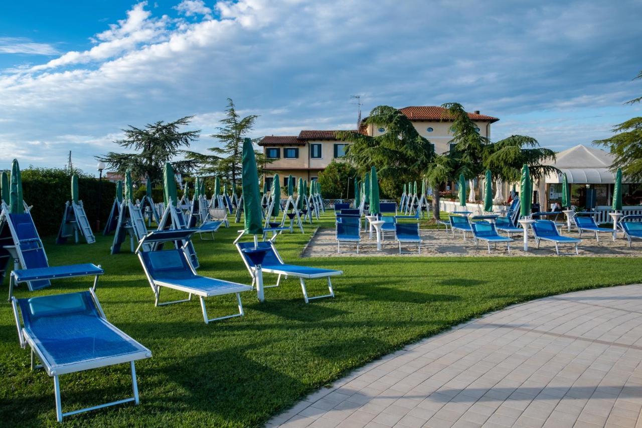 Hotel Villa Sara Местре Екстериор снимка